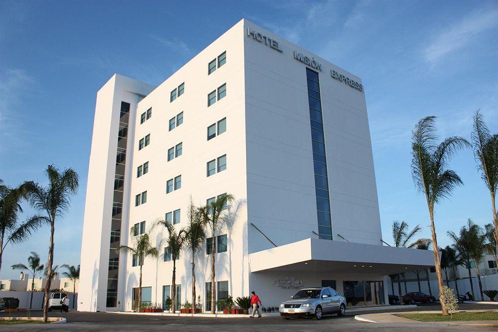 Mision Express Merida Altabrisa Exterior foto